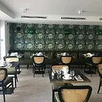 La Port D'antibes & 4* Αντίμπ
