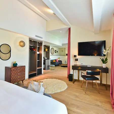 La Port D'antibes & 4* Αντίμπ