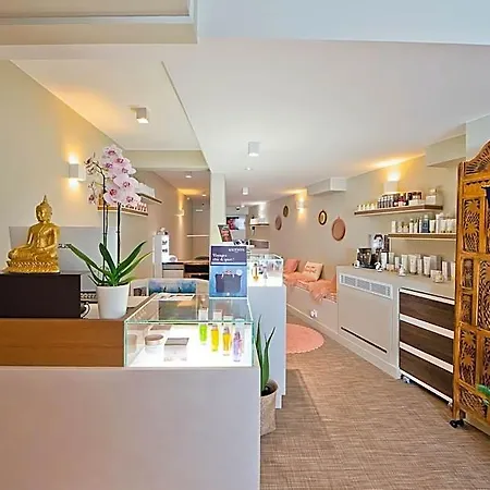 La Port D'antibes & 4* Αντίμπ